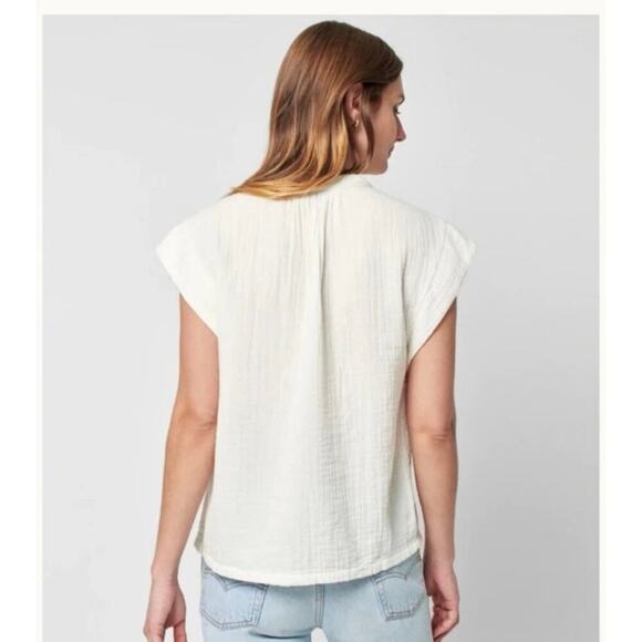 Faherty Lucia White Organic Cotton Embroidered Short Sleeve V Neck Top New XS - Picture 2 of 12